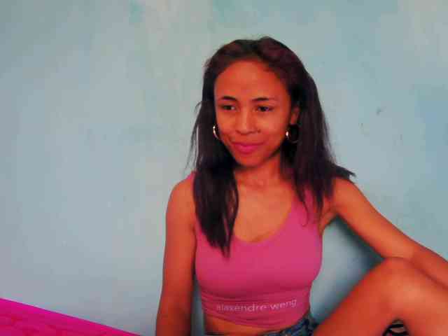 Reinewallashy3 webcam