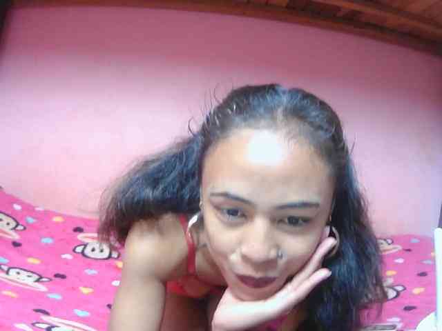 Reinewallashy3 webcam