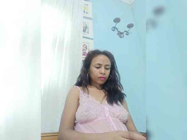 Reinewallashy3 webcam