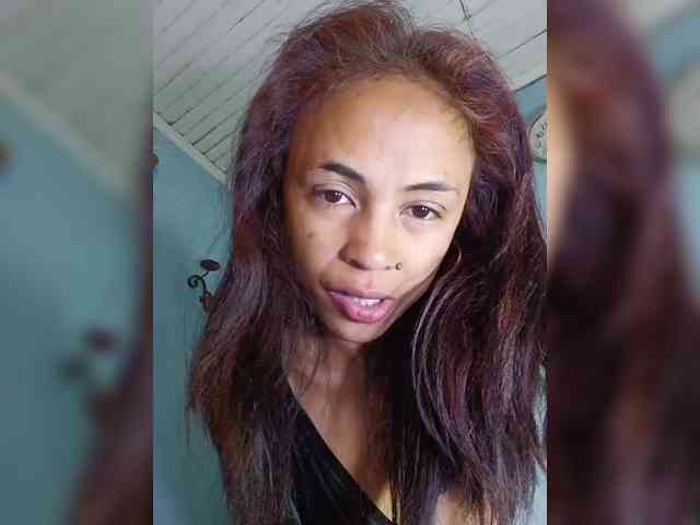 Reinewallashy3 webcam