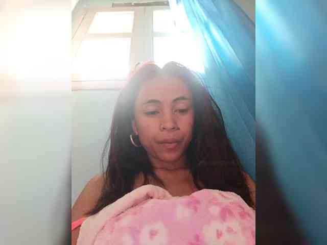 Reinewallashy3 webcam