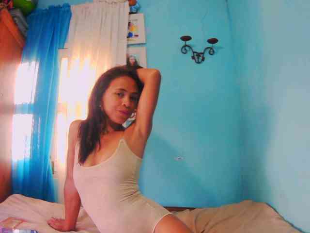 Reinewallashy3 webcam