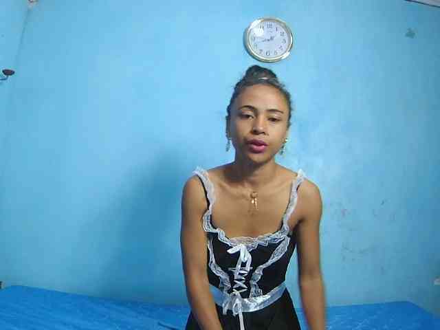 Reinewallashy3 webcam