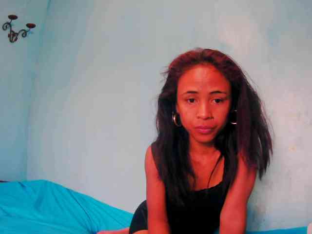 Reinewallashy3 webcam