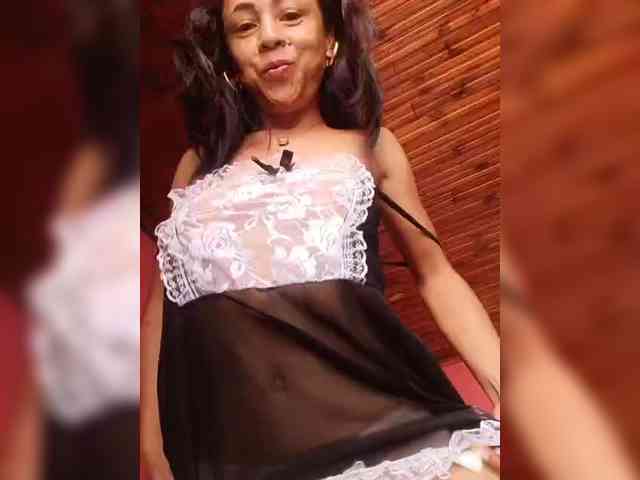 Reinewallashy3 webcam