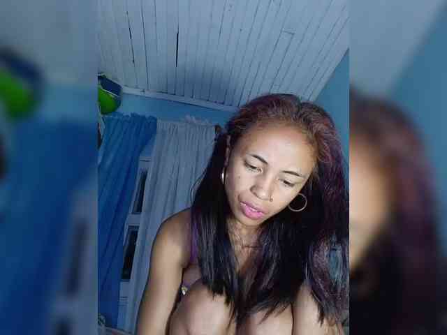 Reinewallashy3 webcam