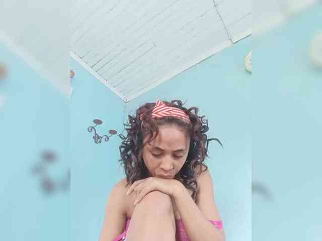 Reinewallashy3 webcam