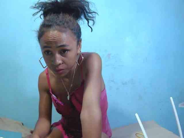 Reinewallashy3 webcam