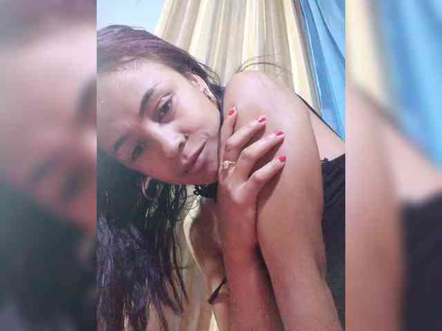 Reinewallashy3 webcam