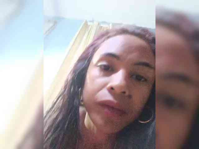 Reinewallashy3 webcam