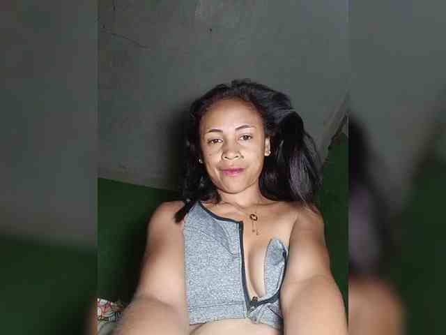 Reinewallashy3 webcam