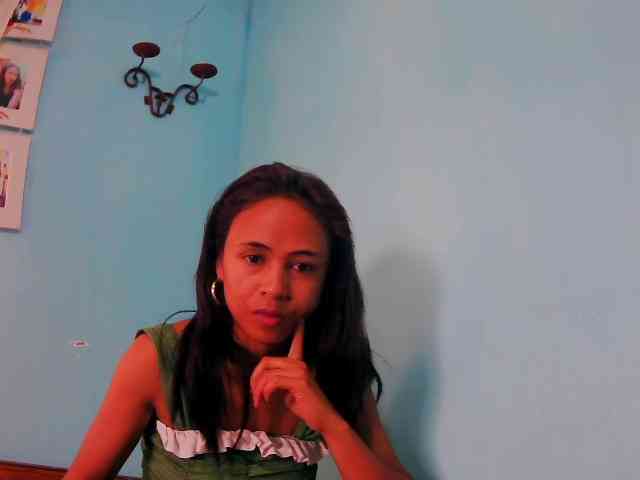 Reinewallashy3 webcam