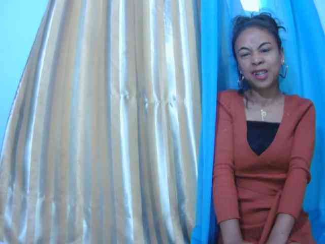 Reinewallashy3 webcam