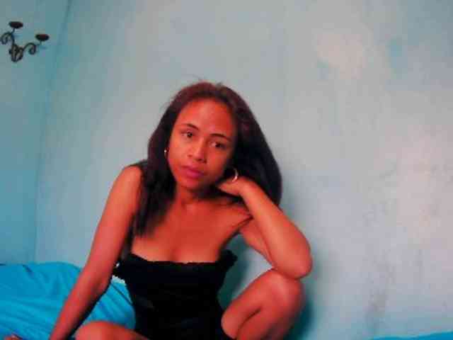 Reinewallashy3 webcam