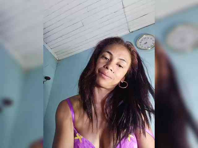 Reinewallashy3 webcam