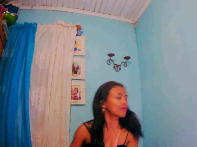 Reinewallashy3 webcam