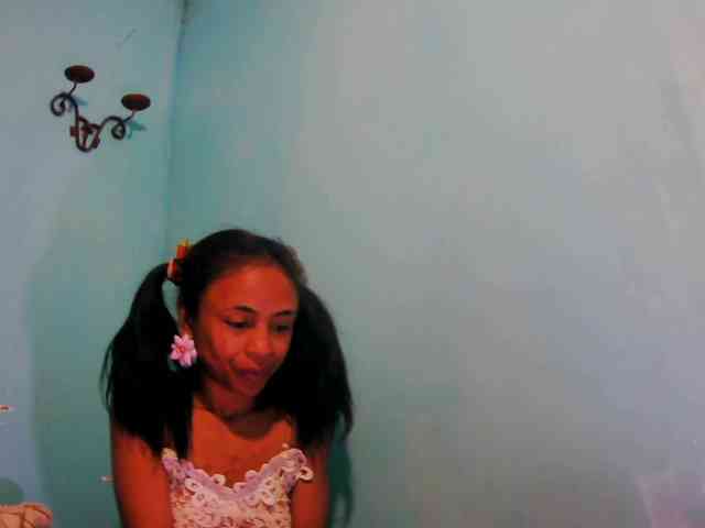 Reinewallashy3 webcam