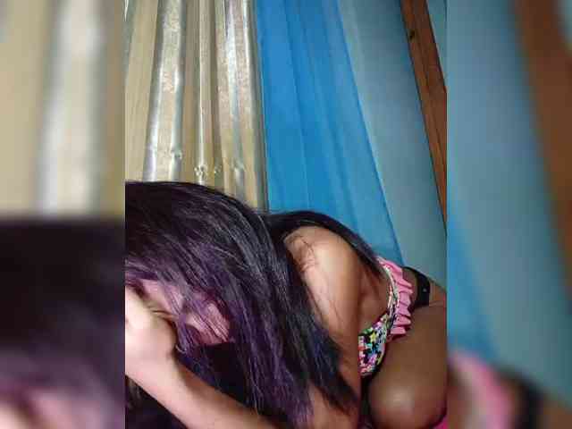 Reinewallashy3 webcam