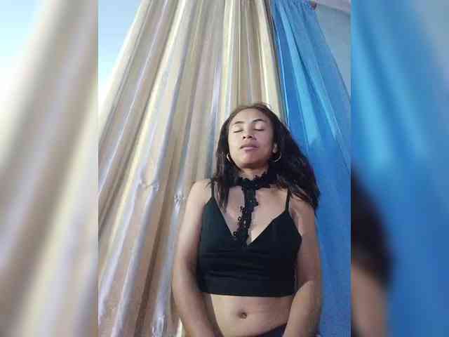 Reinewallashy3 webcam