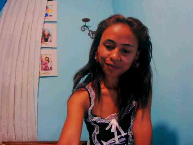 Reinewallashy3 webcam