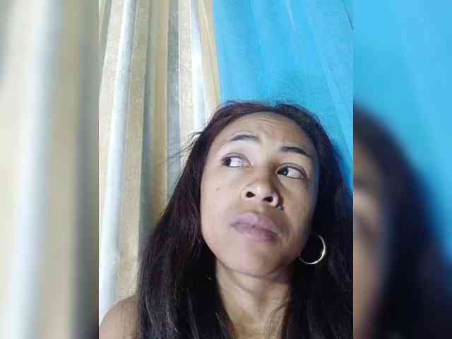 Reinewallashy3 webcam