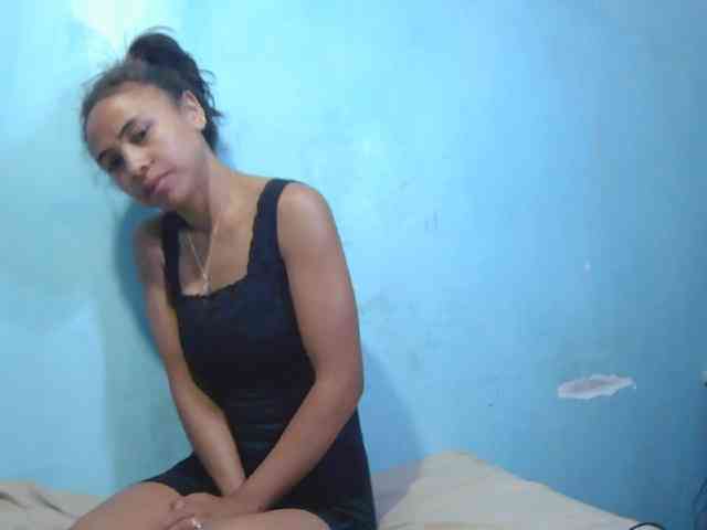 Reinewallashy3 webcam