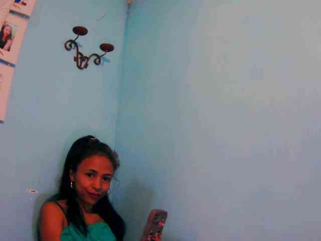 Reinewallashy3 webcam