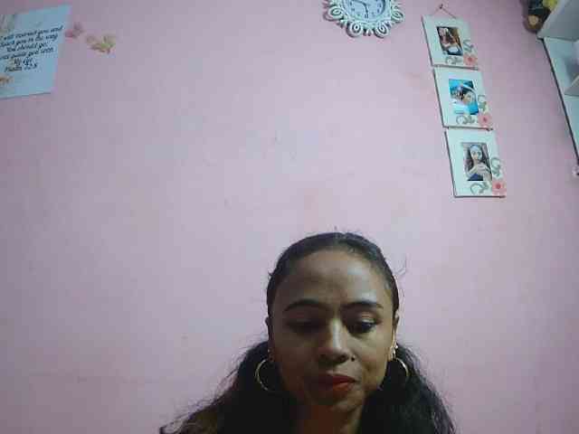 Reinewallashy3 webcam