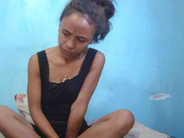 Reinewallashy3 webcam