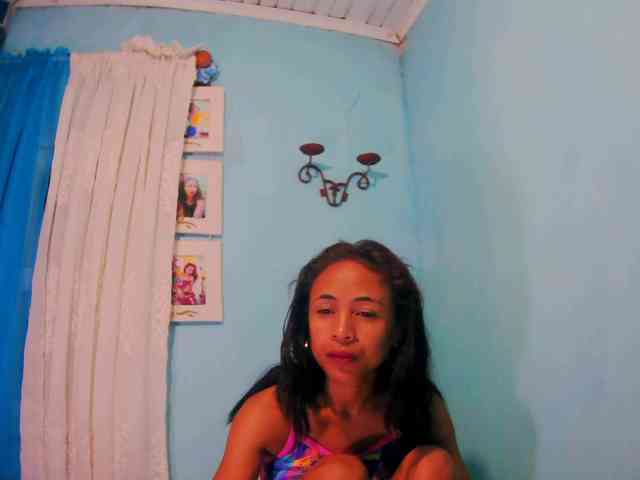 Reinewallashy3 webcam