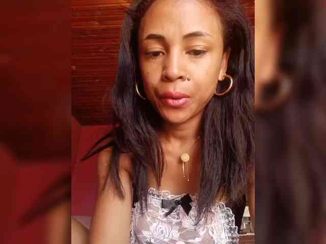 Reinewallashy3 webcam