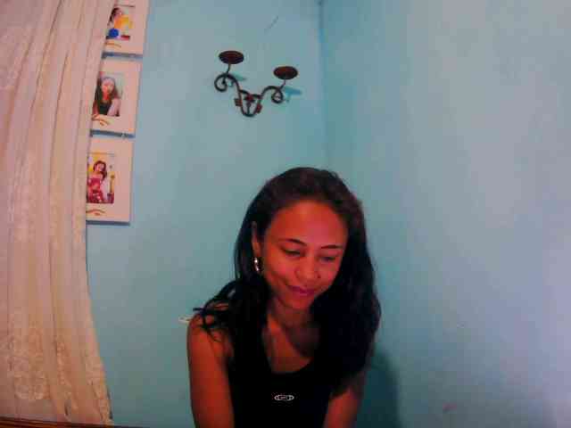 Reinewallashy3 webcam