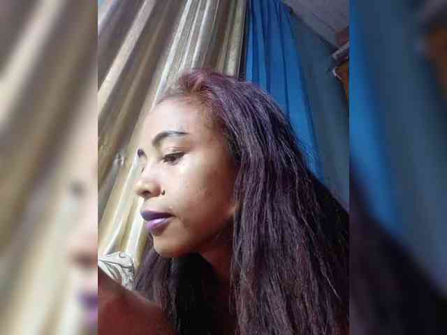 Reinewallashy3 webcam