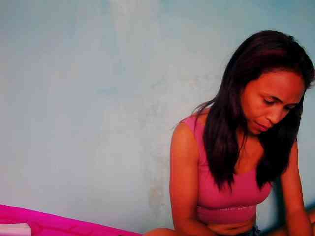 Reinewallashy3 webcam