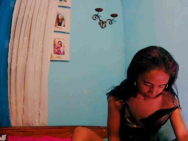 Reinewallashy3 webcam