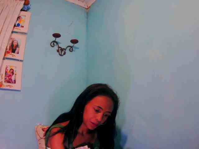 Reinewallashy3 webcam