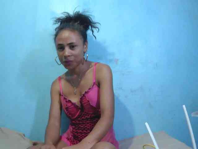 Reinewallashy3 webcam