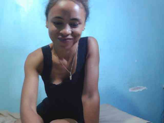 Reinewallashy3 webcam