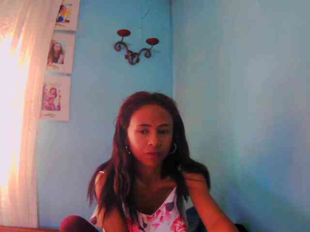 Reinewallashy3 webcam