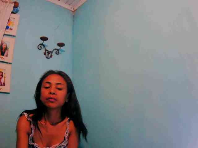 Reinewallashy3 webcam