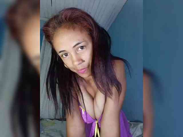 Reinewallashy3 webcam