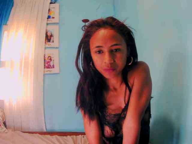 Reinewallashy3 webcam