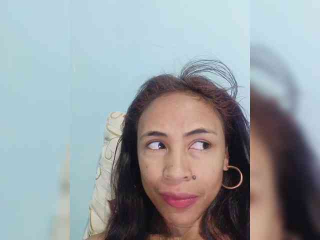 Reinewallashy3 webcam