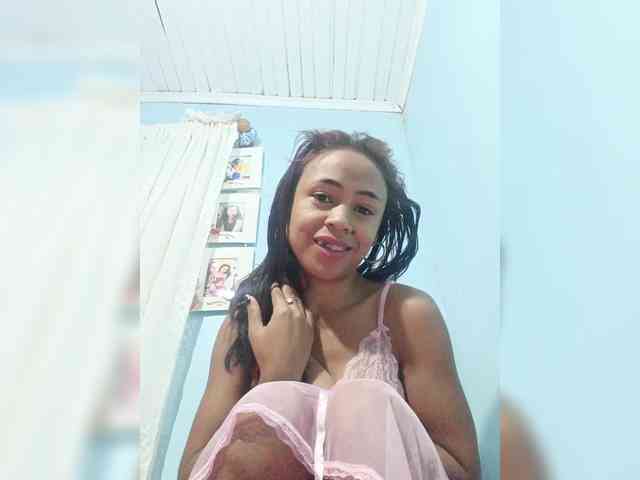 Reinewallashy3 webcam