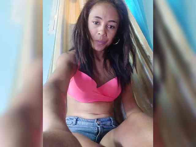 Reinewallashy3 webcam