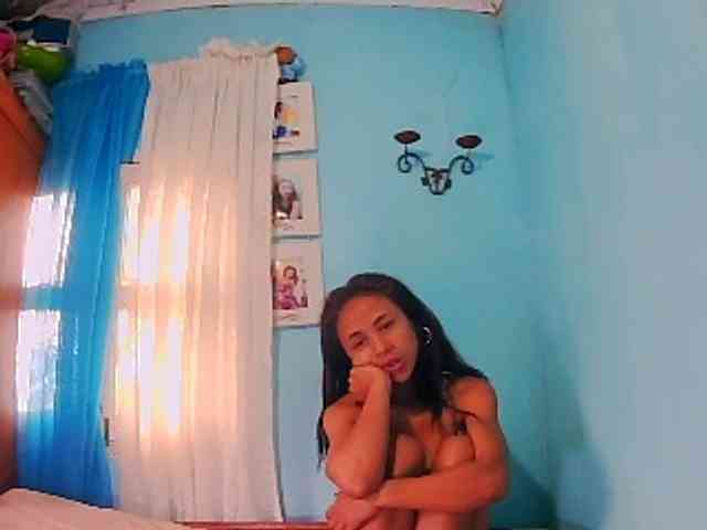 Reinewallashy3 webcam