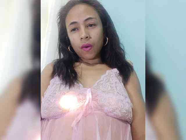 Reinewallashy3 webcam