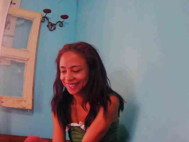 Reinewallashy3 webcam