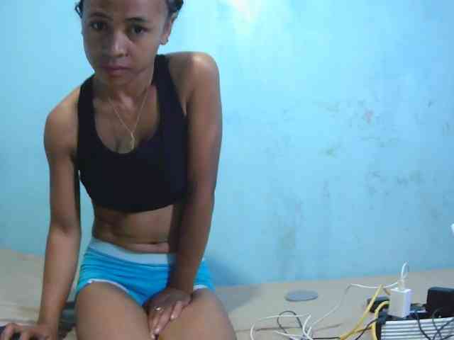 Reinewallashy3 webcam