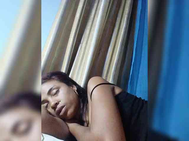 Reinewallashy3 webcam